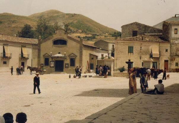 Affittacamere La Cartiera Palazzo Adriano Dış mekan fotoğraf